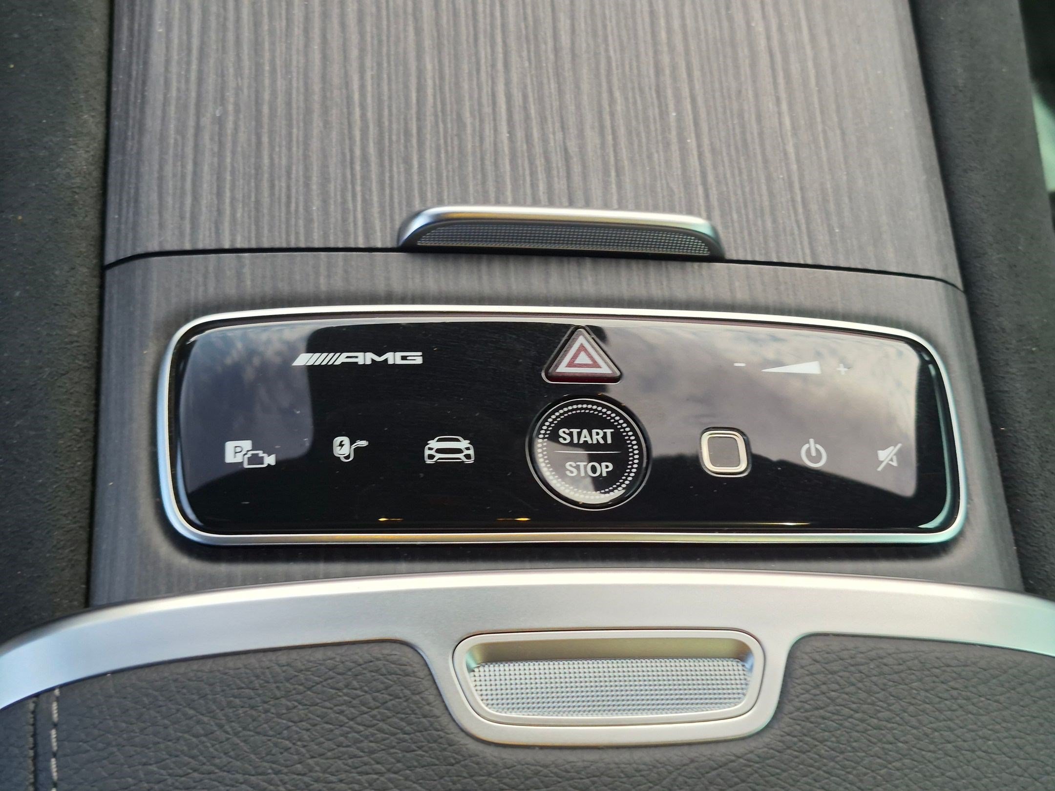 Certified 2024 Mercedes-Benz EQE AMG 4MATIC Sedan image 20