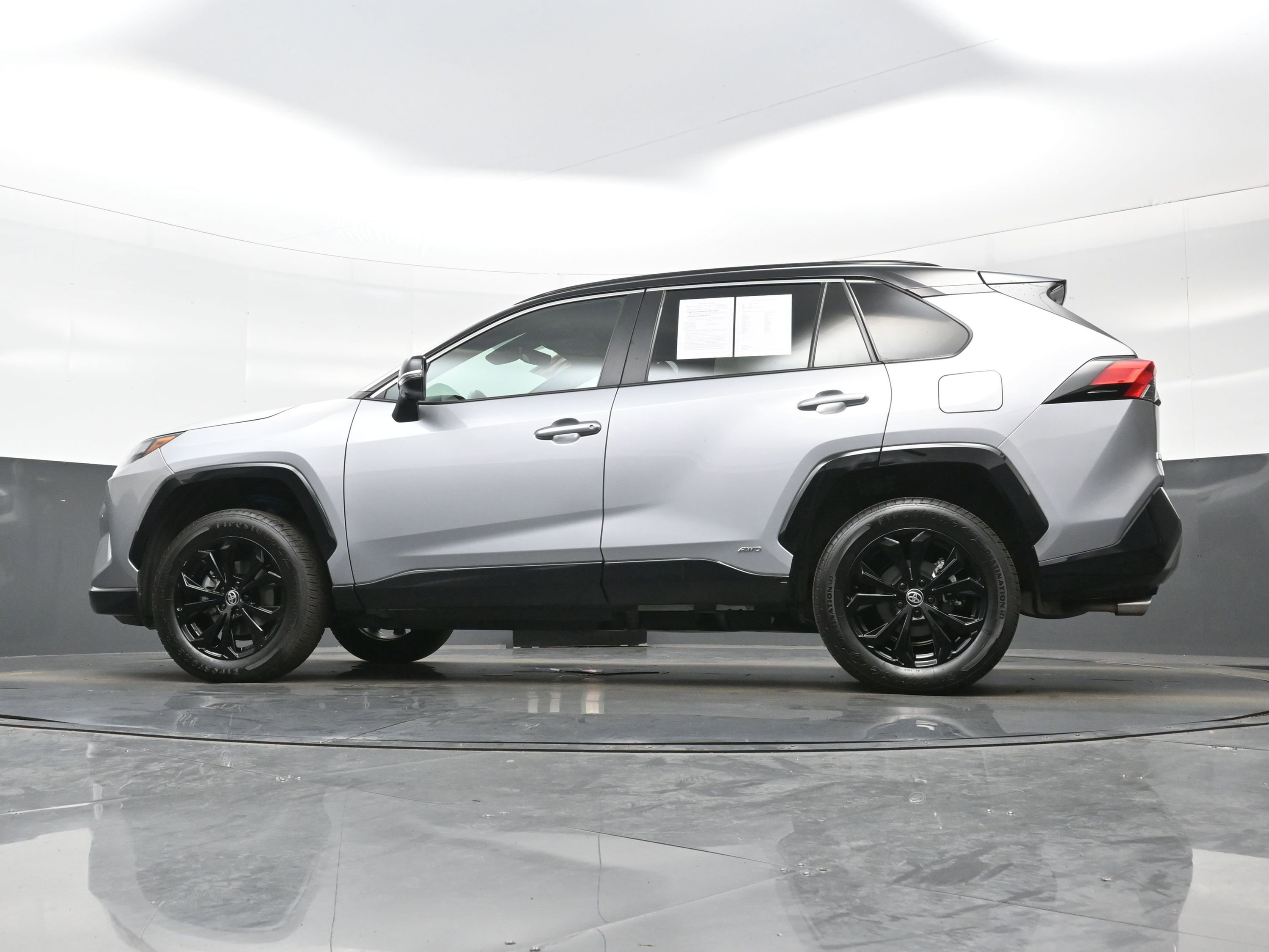 Used 2024 Toyota RAV4 XSE w/ Advanced Technology Package AWD/4WD image 30