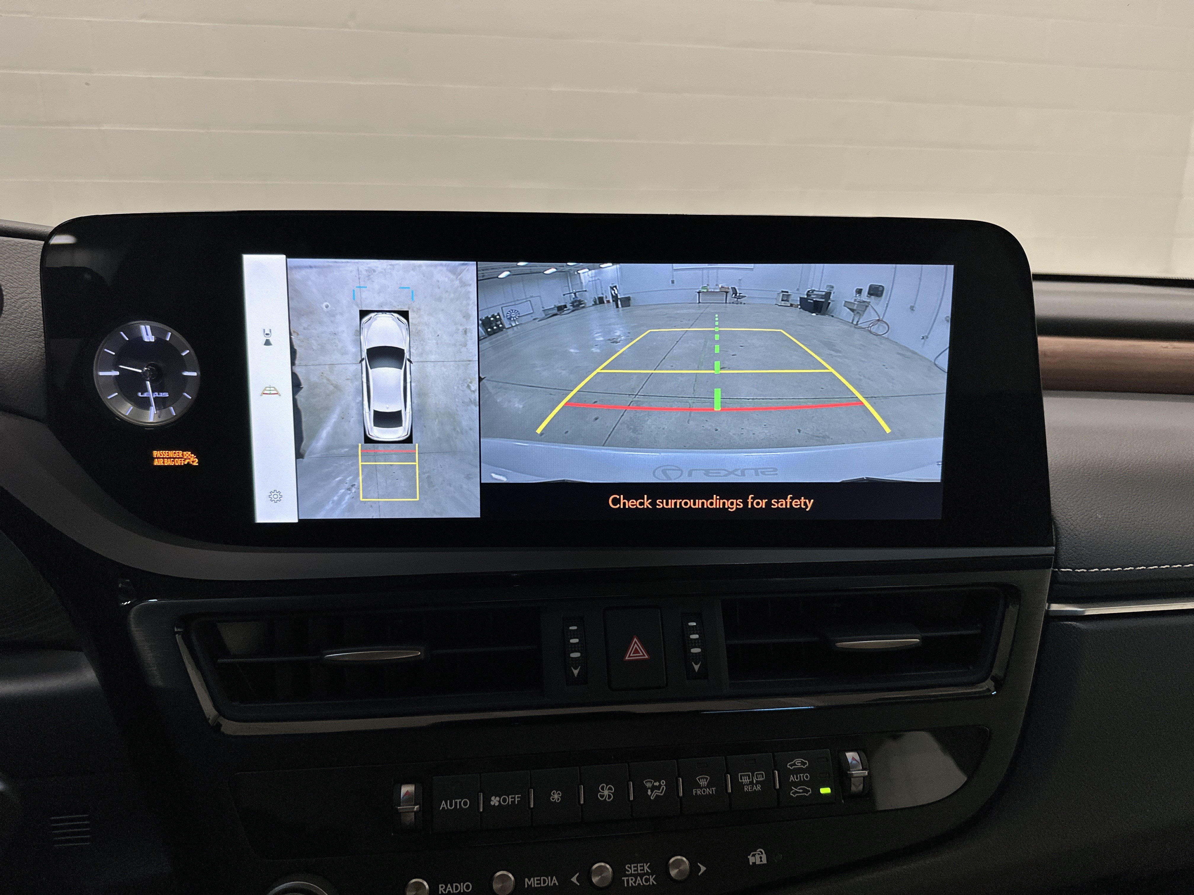Certified 2024 Lexus ES 350 Ultra Luxury FWD image 25