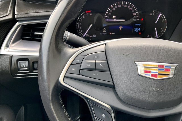 Used 2018 Cadillac XT5 Luxury w/ Driver Awareness Package AWD/4WD image 18