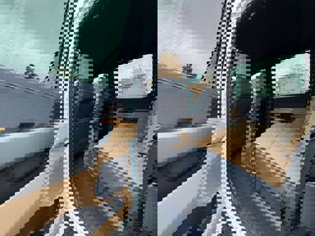 New 2026 Ford F250 Lariat w/ Lariat Ultimate Package image 27