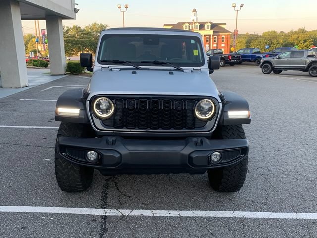 Used 2024 Jeep Wrangler Unlimited Sport AWD/4WD image 2