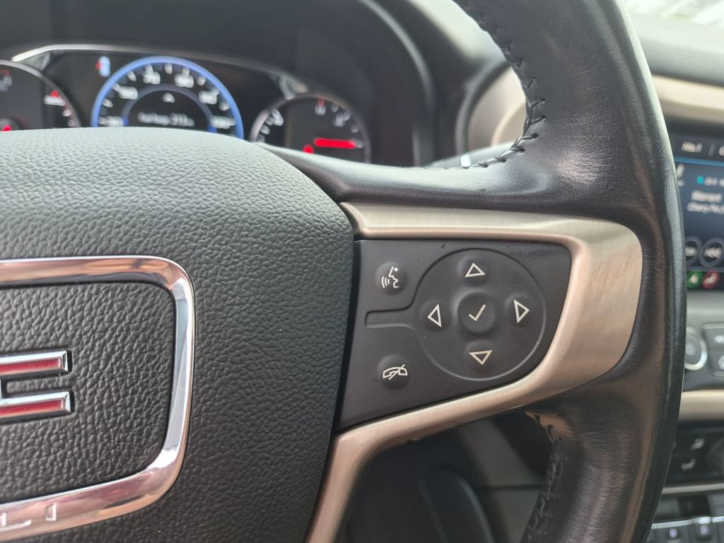 Used 2022 GMC Acadia Denali w/ Black Diamond Edition FWD image 15