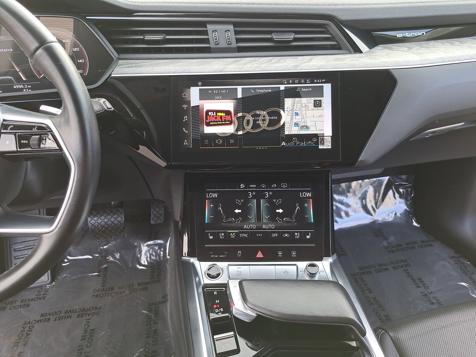 Certified 2023 Audi e-tron Premium Plus w/ Premium Plus Package AWD/4WD image 21