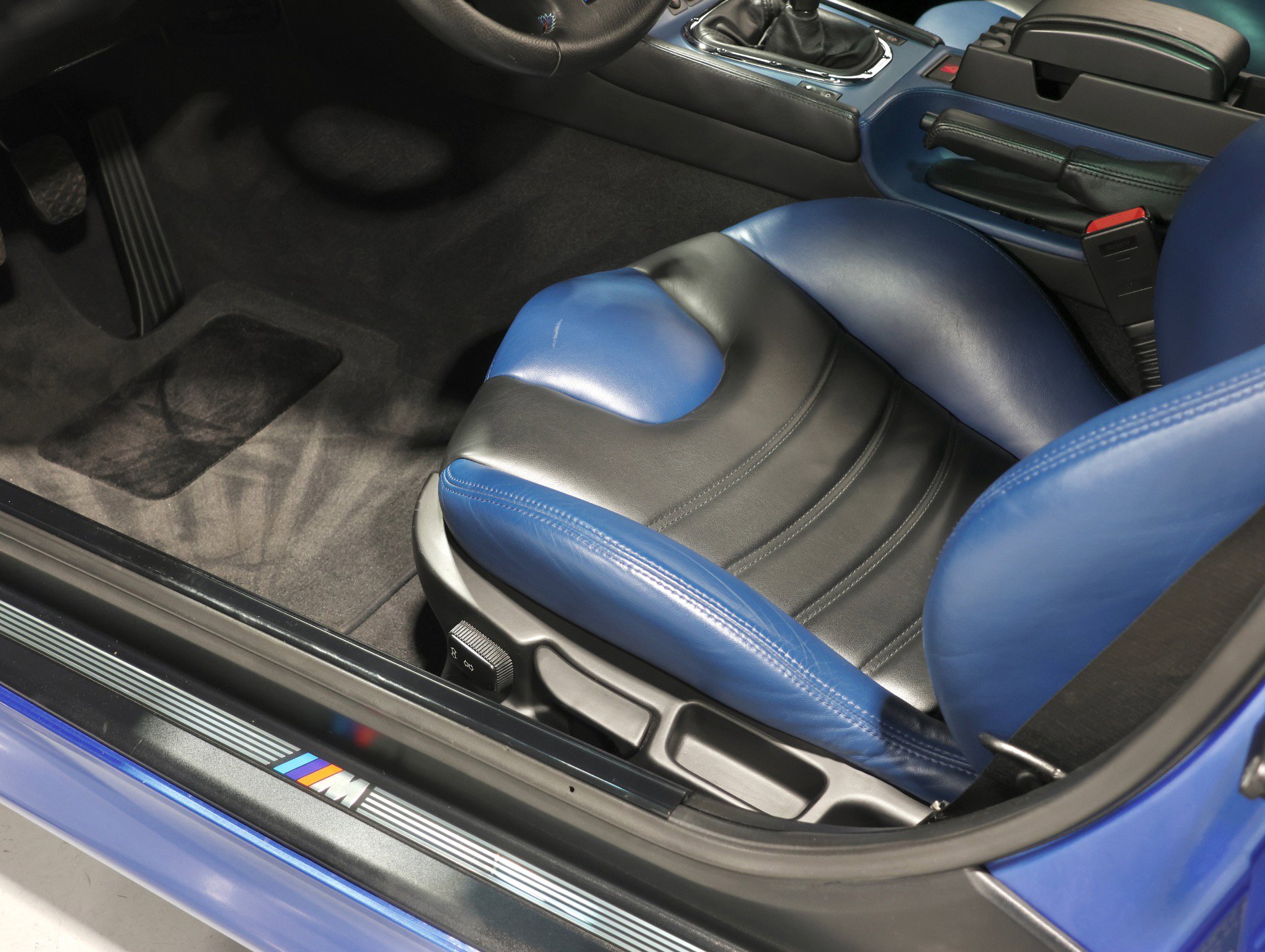 Used 2000 BMW M Coupe Only 13K Miles - Estoril Blue image 64