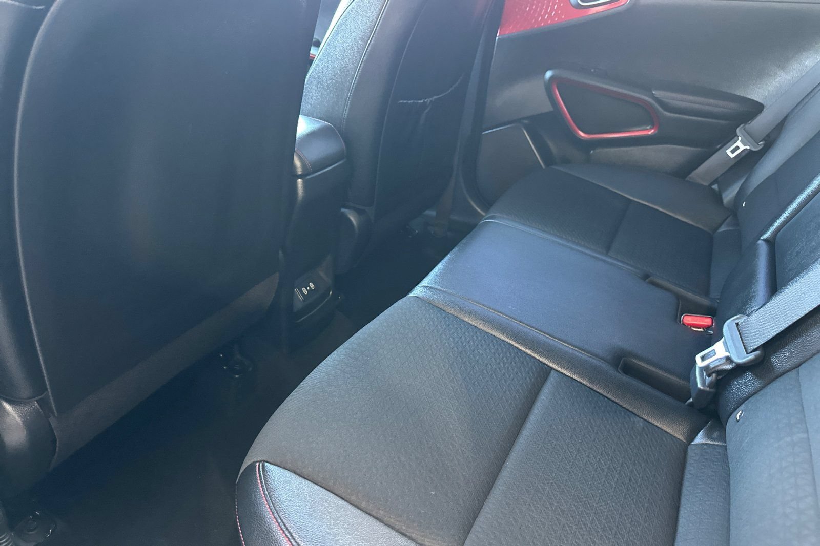 Used 2023 Kia Soul GT-Line w/ GT-Line Technology Package FWD image 14