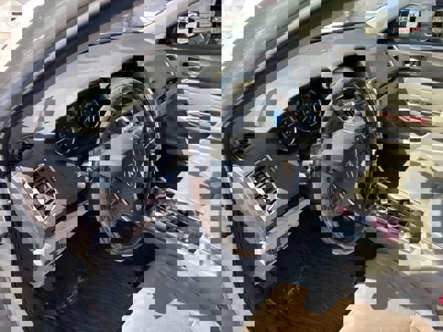 Used 2015 Acura TLX FWD image 9