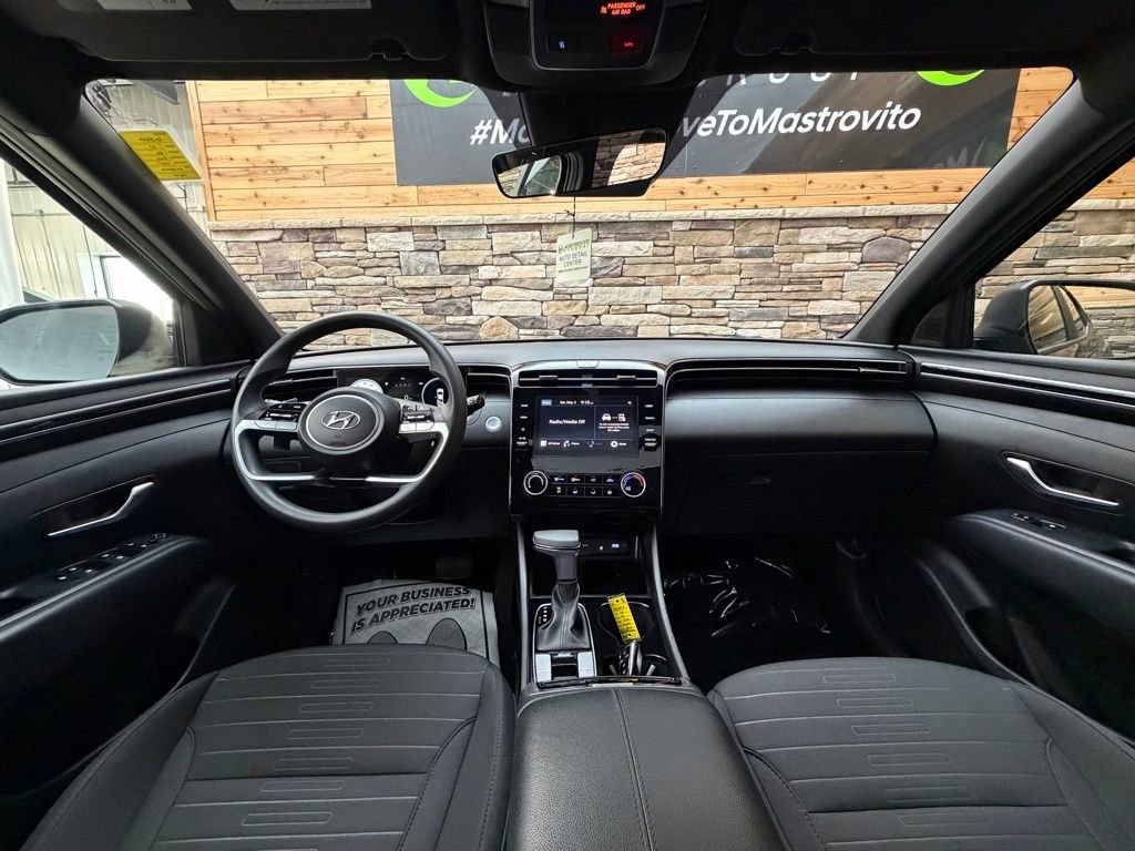 Used 2023 Hyundai Santa Cruz Night AWD/4WD image 16