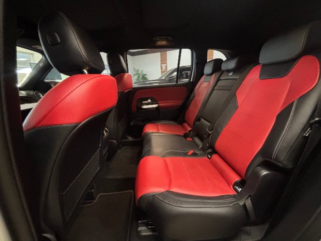 Used 2022 Mercedes-Benz GLB 35 AMG 4MATIC image 11