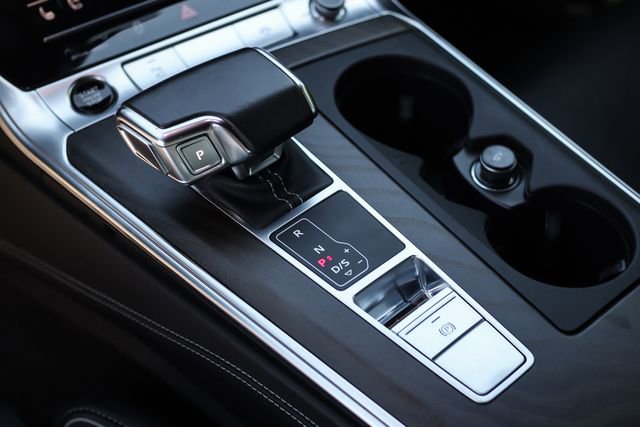 Used 2021 Audi A7 e Prestige w/ Prestige Package image 26