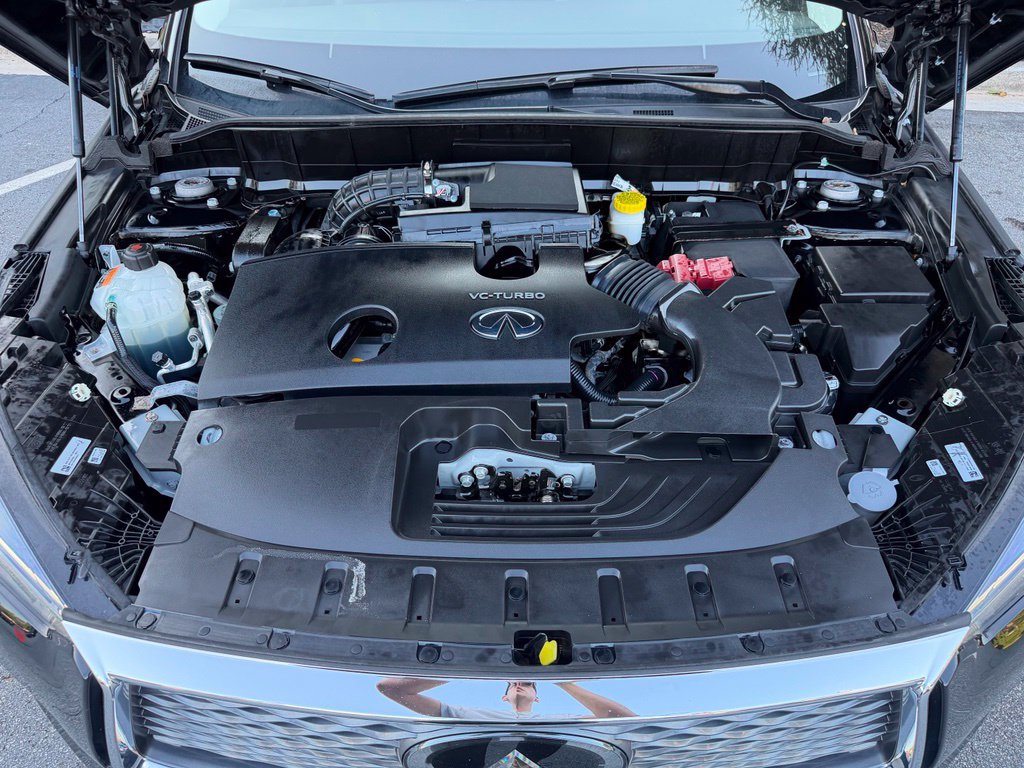 Used 2023 INFINITI QX50 Luxe AWD/4WD image 6