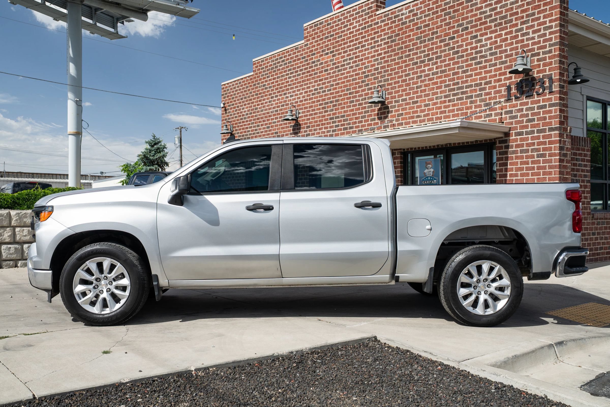 Used 2022 Chevrolet Silverado 1500 Custom RWD image 3