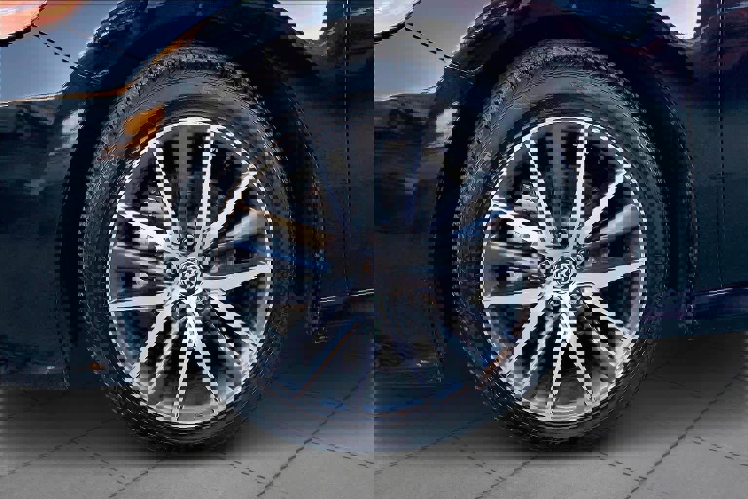 Used 2024 Toyota Camry XLE image 11