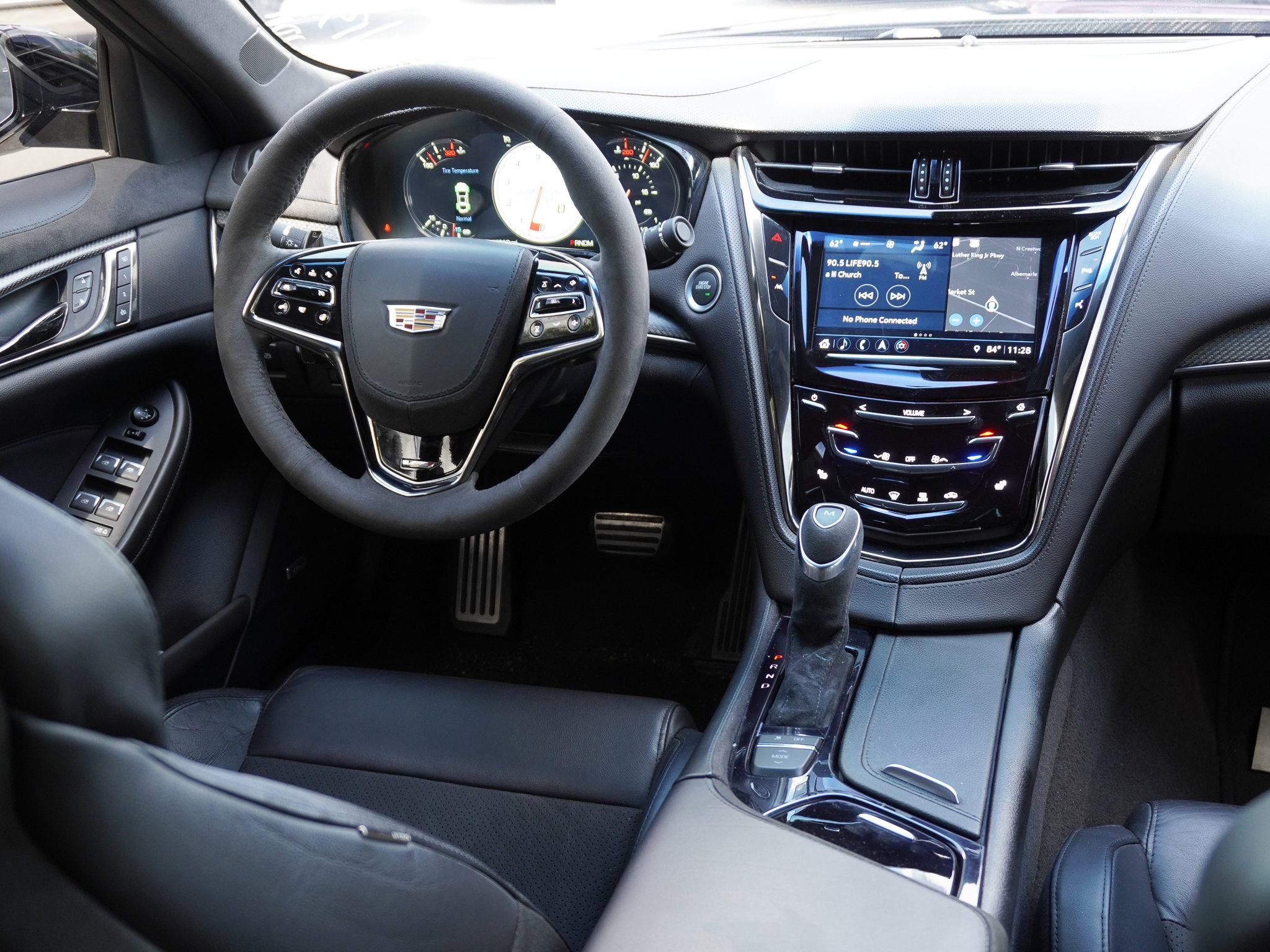 Used 2019 Cadillac CTS V w/ Carbon Fibre Package RWD image 28