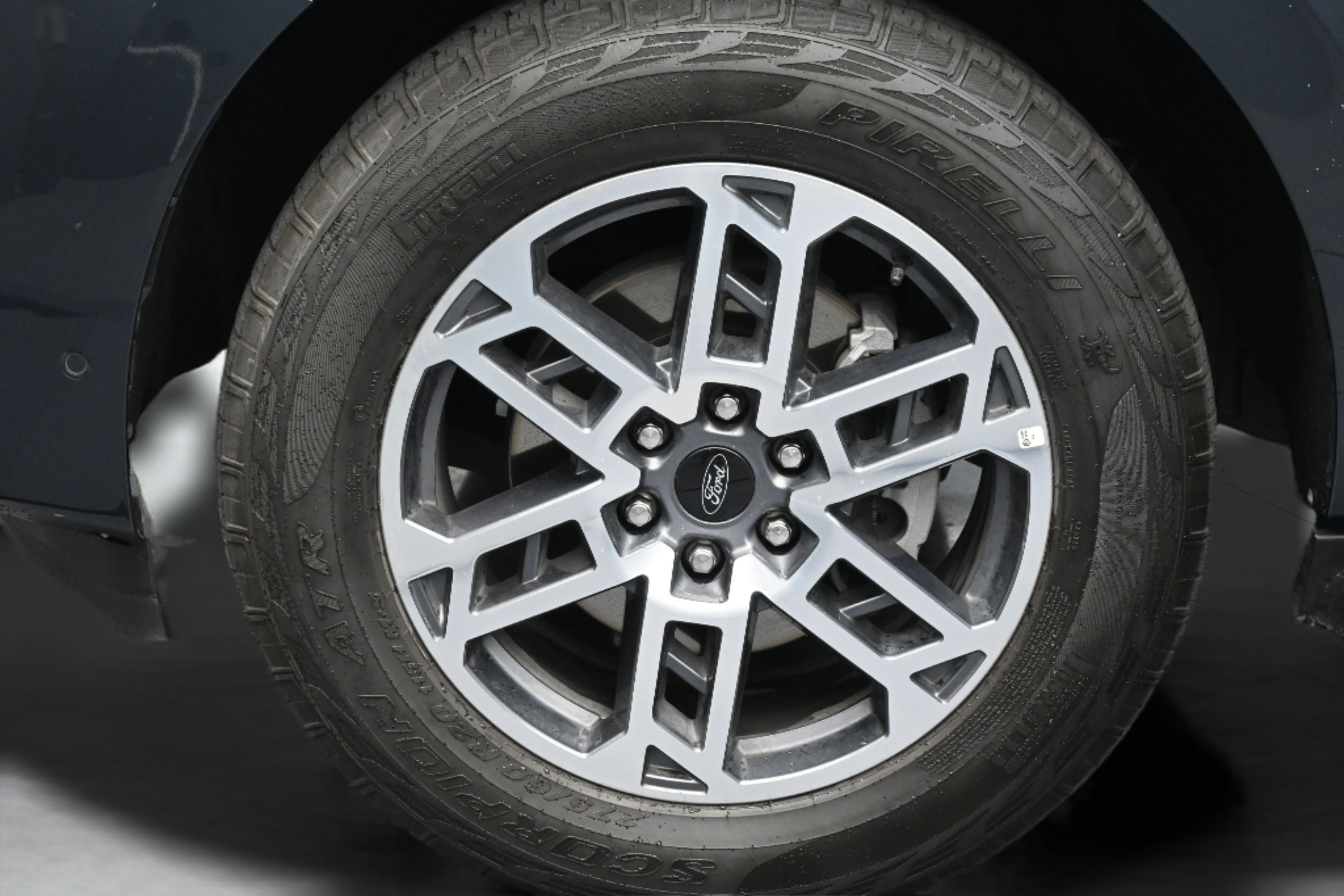 Used 2025 Ford Expedition Max Active AWD/4WD image 10