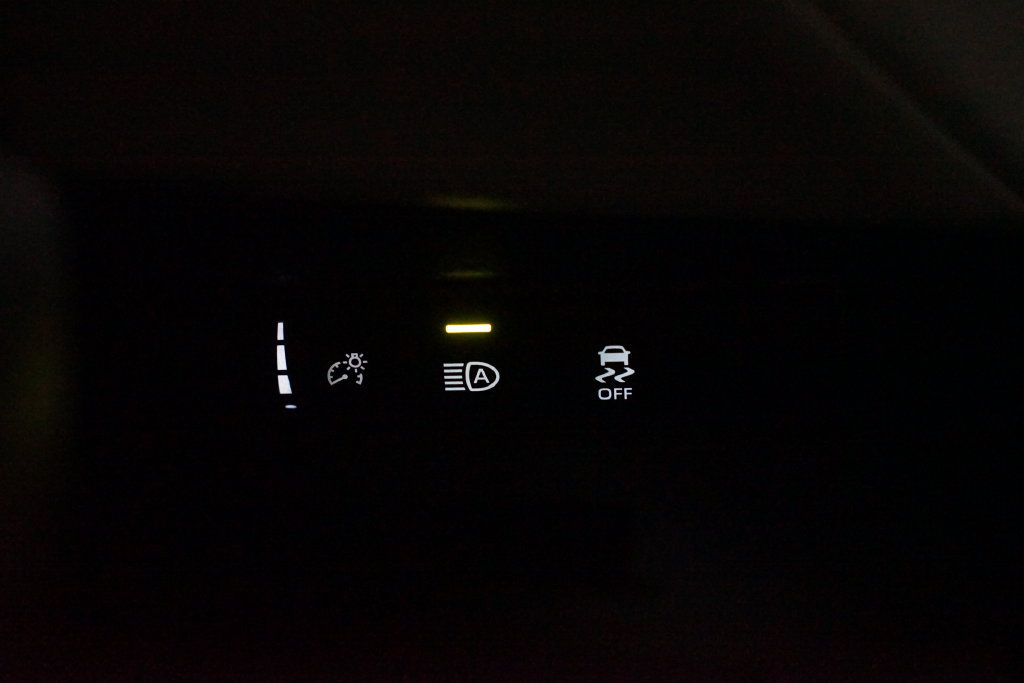 Certified 2026 Toyota Corolla Cross L FWD image 22