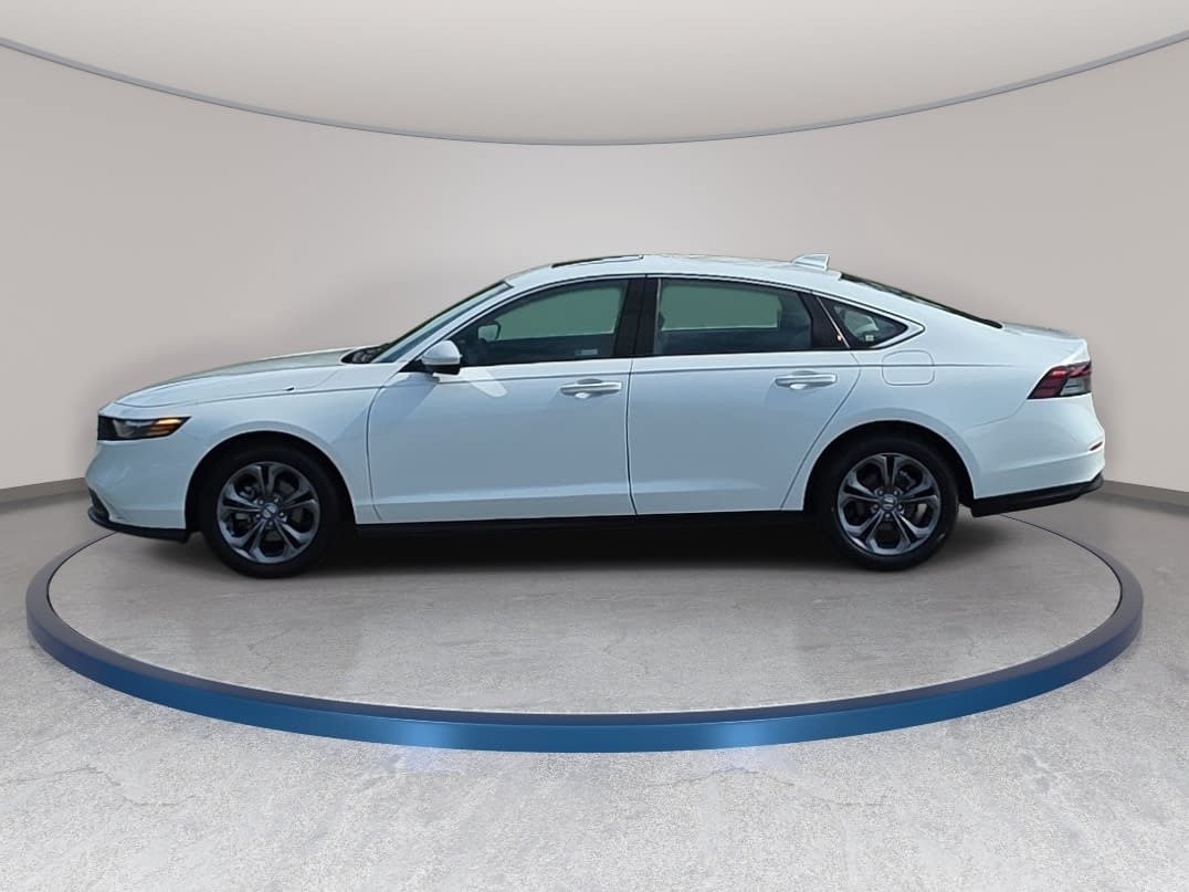 Used 2024 Honda Accord EX image 8