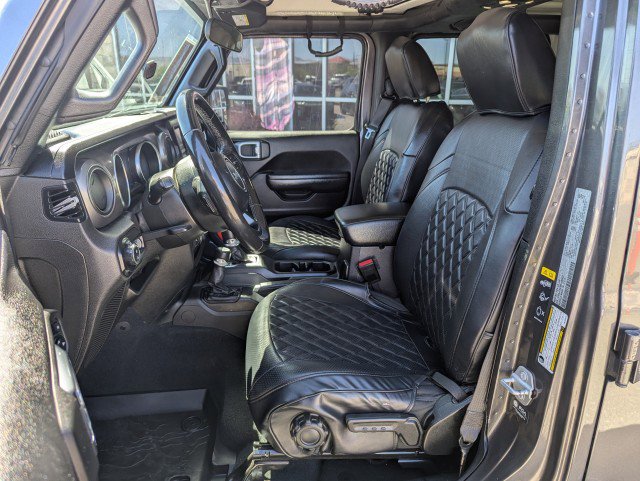 Used 2021 Jeep Gladiator Willys AWD/4WD image 30