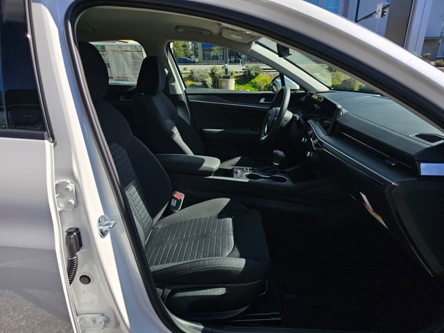 New 2026 Kia K5 LXS image 12