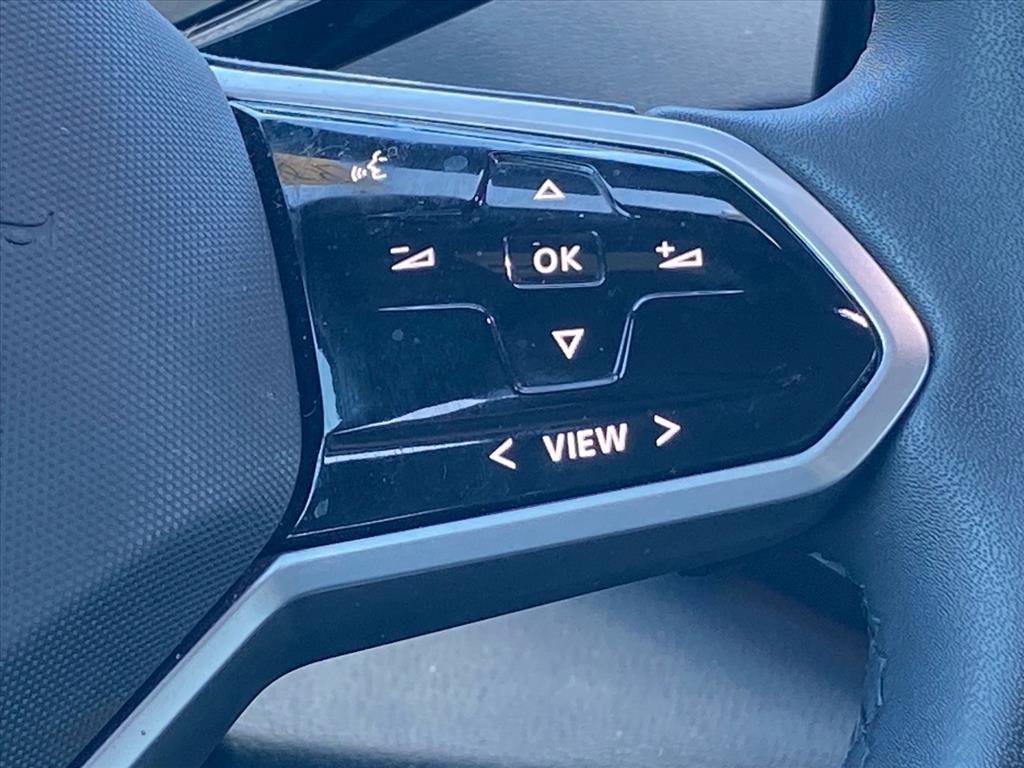 Certified 2023 Volkswagen ID.4 Pro image 8