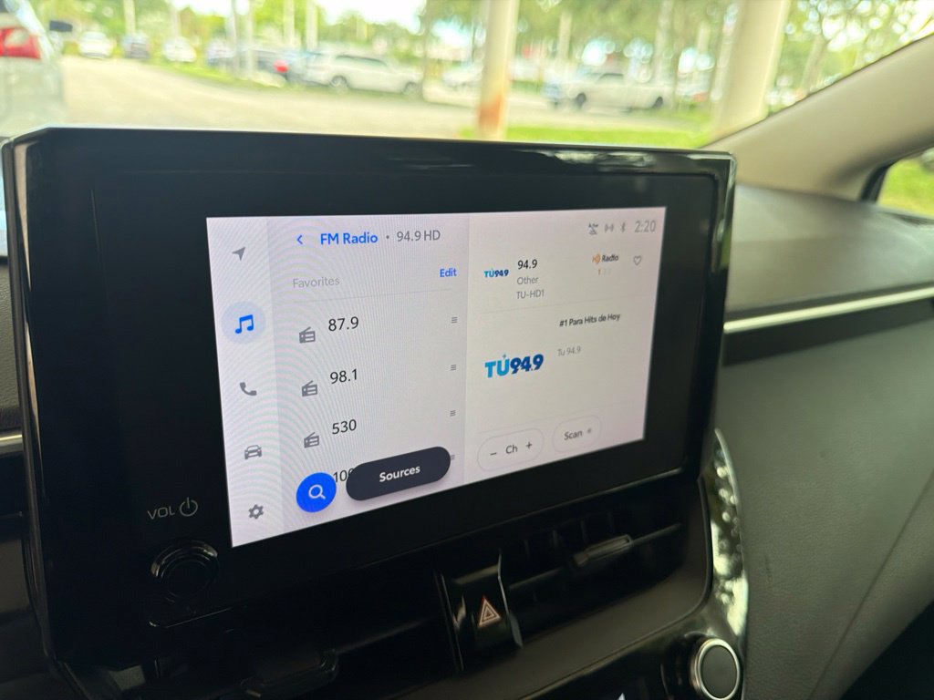 Used 2023 Toyota Corolla LE FWD image 8