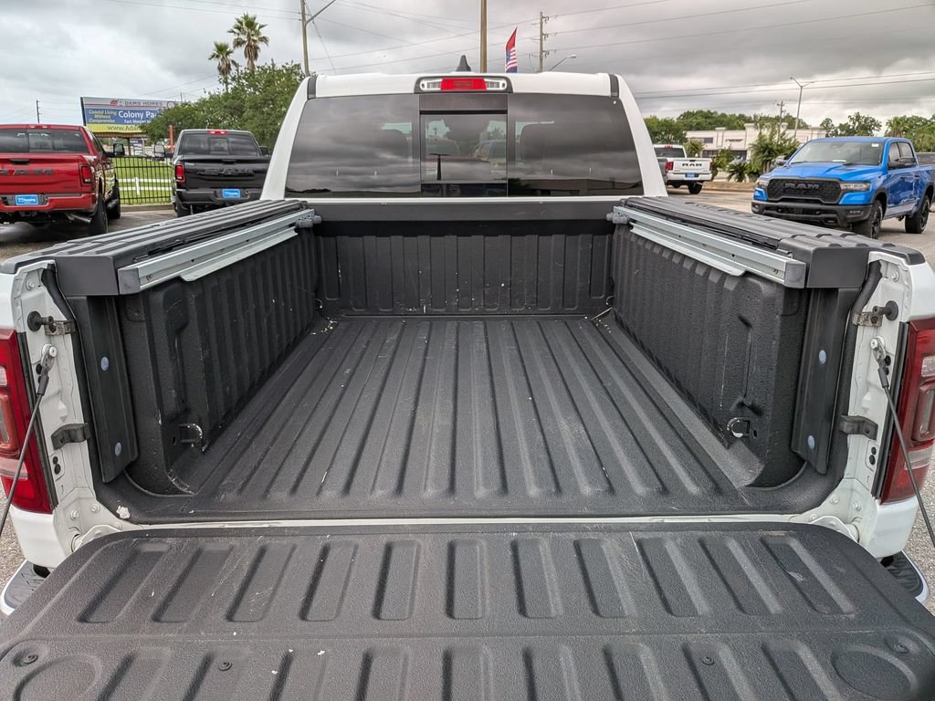 Used 2022 RAM 1500 Laramie AWD/4WD image 29