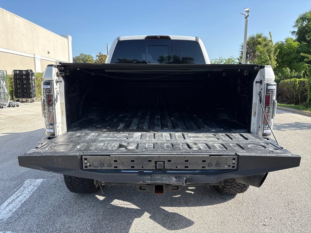 Used 2017 Ford F250 Lariat w/ Lariat Ultimate Package AWD/4WD image 11