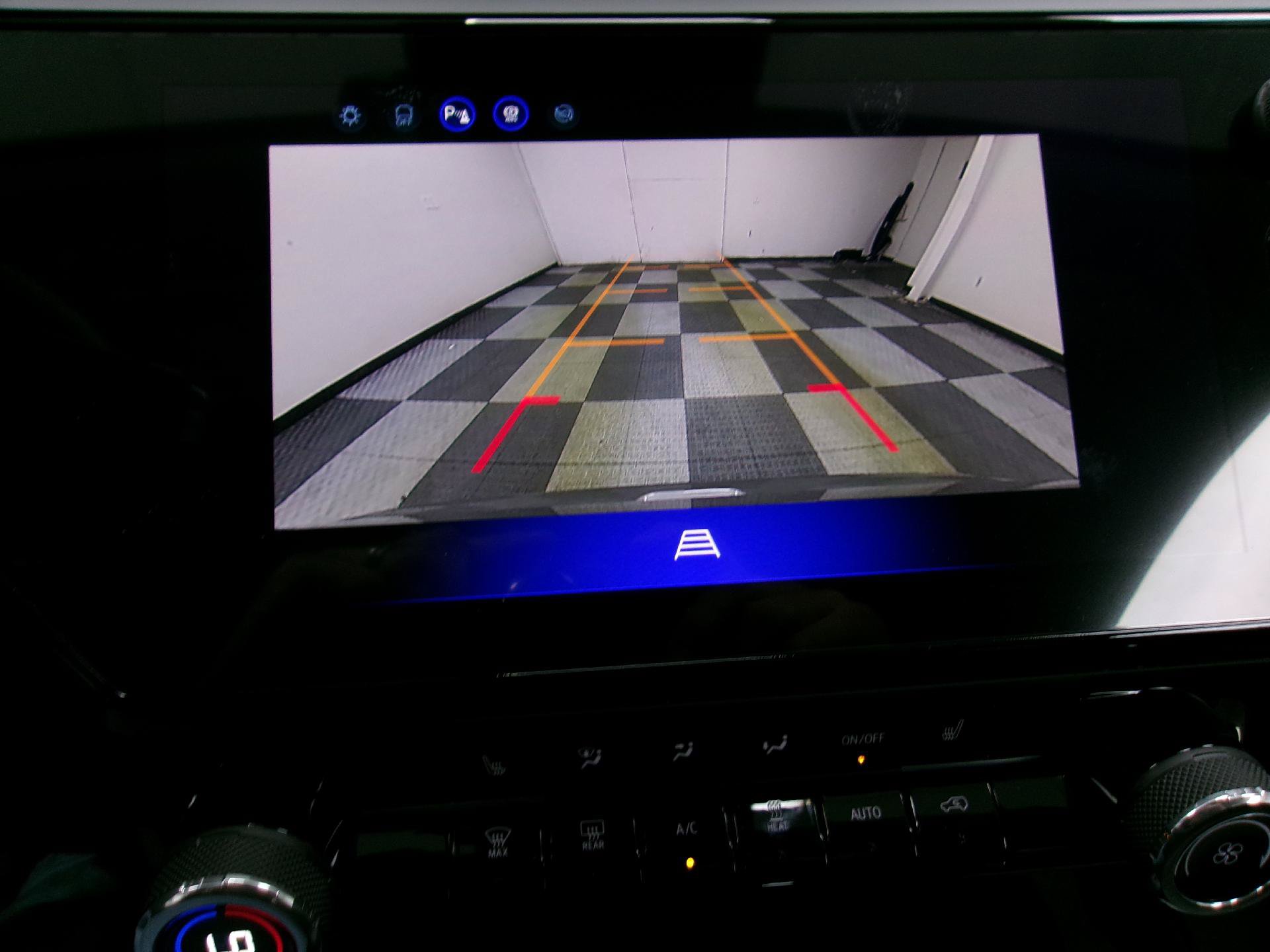 New 2027 Chevrolet Bolt LT w/ Comfort Package FWD image 5