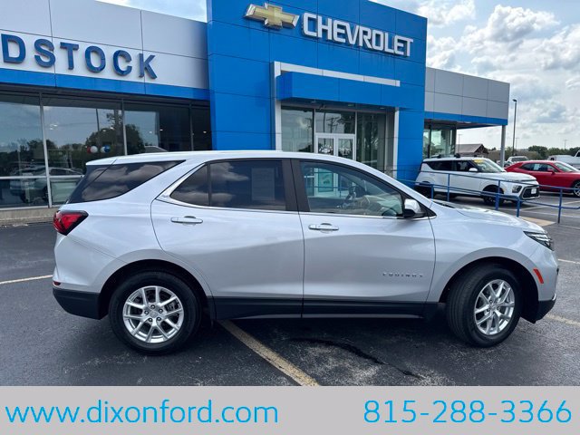 Used 2022 Chevrolet Equinox LT FWD image 2