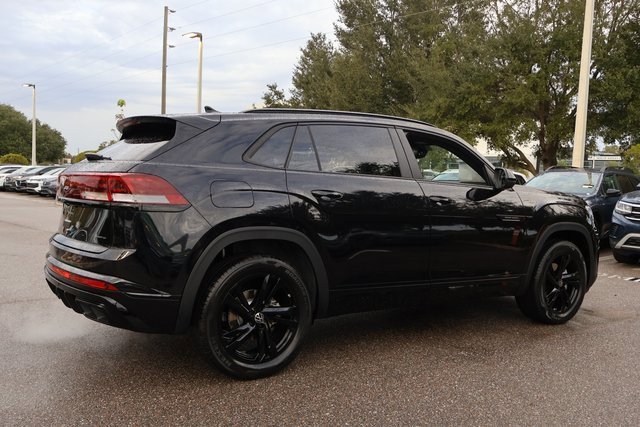 New 2026 Volkswagen Atlas Cross Sport SEL R-Line image 7