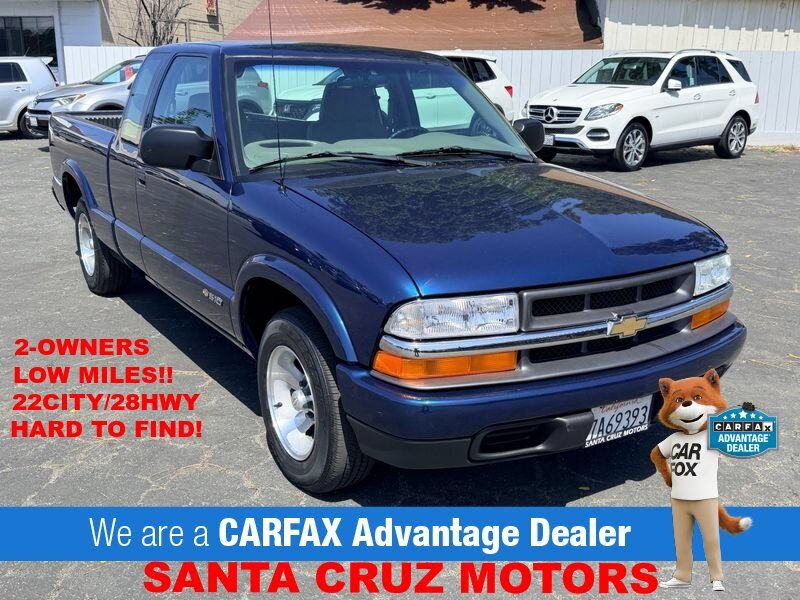 Used 2003 Chevrolet S10 Pickup LS w/ Convenience Package RWD image 1