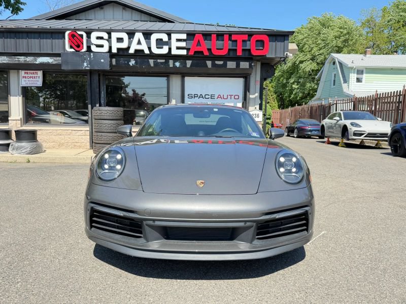 Used 2020 Porsche 911 Carrera S RWD image 2