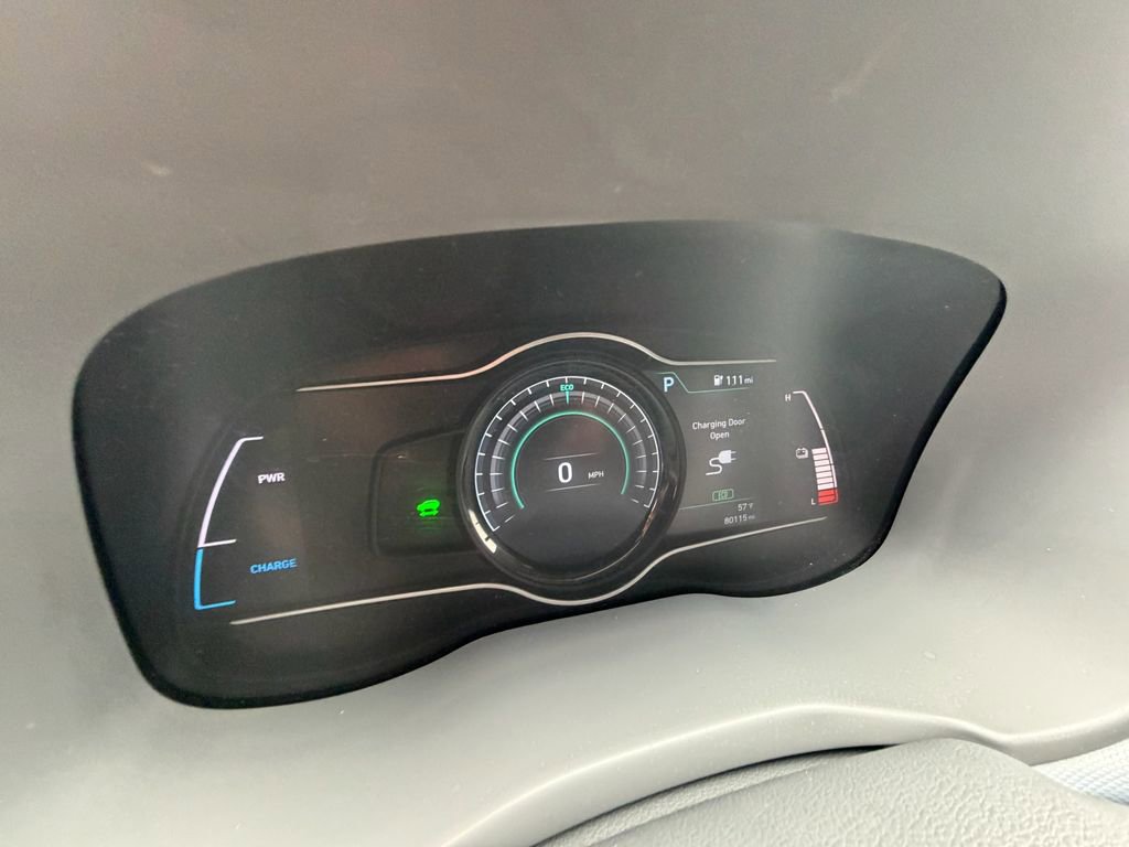 Used 2021 Hyundai Kona Ultimate FWD image 13