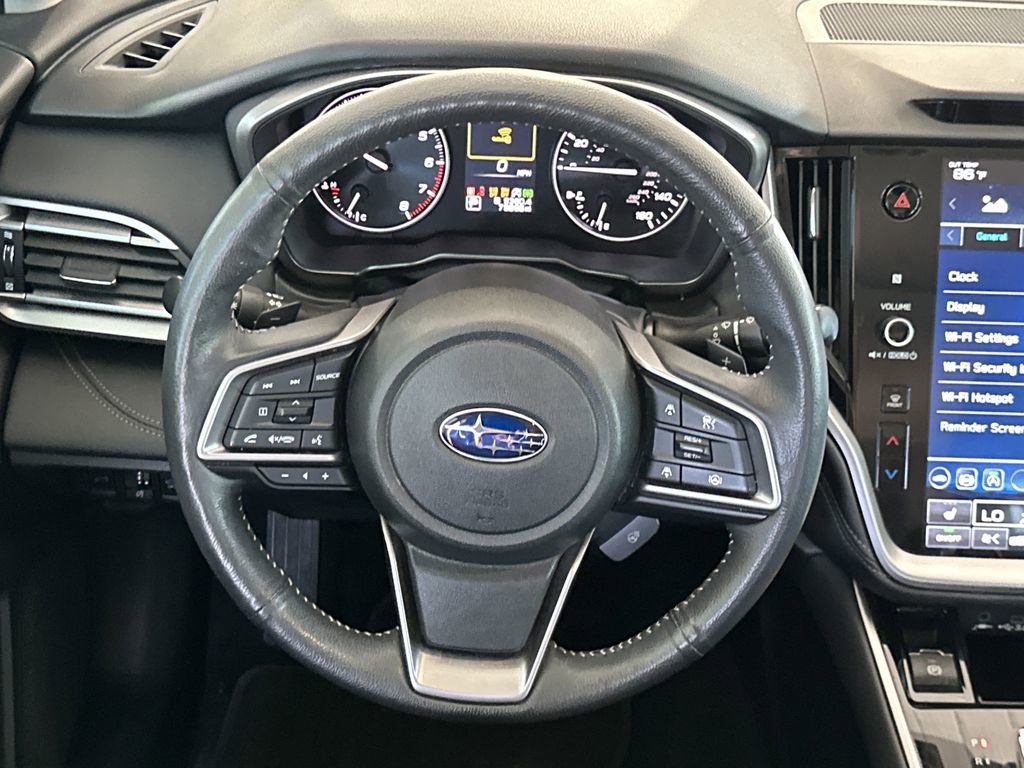 Used 2025 Subaru Outback Limited AWD/4WD image 16