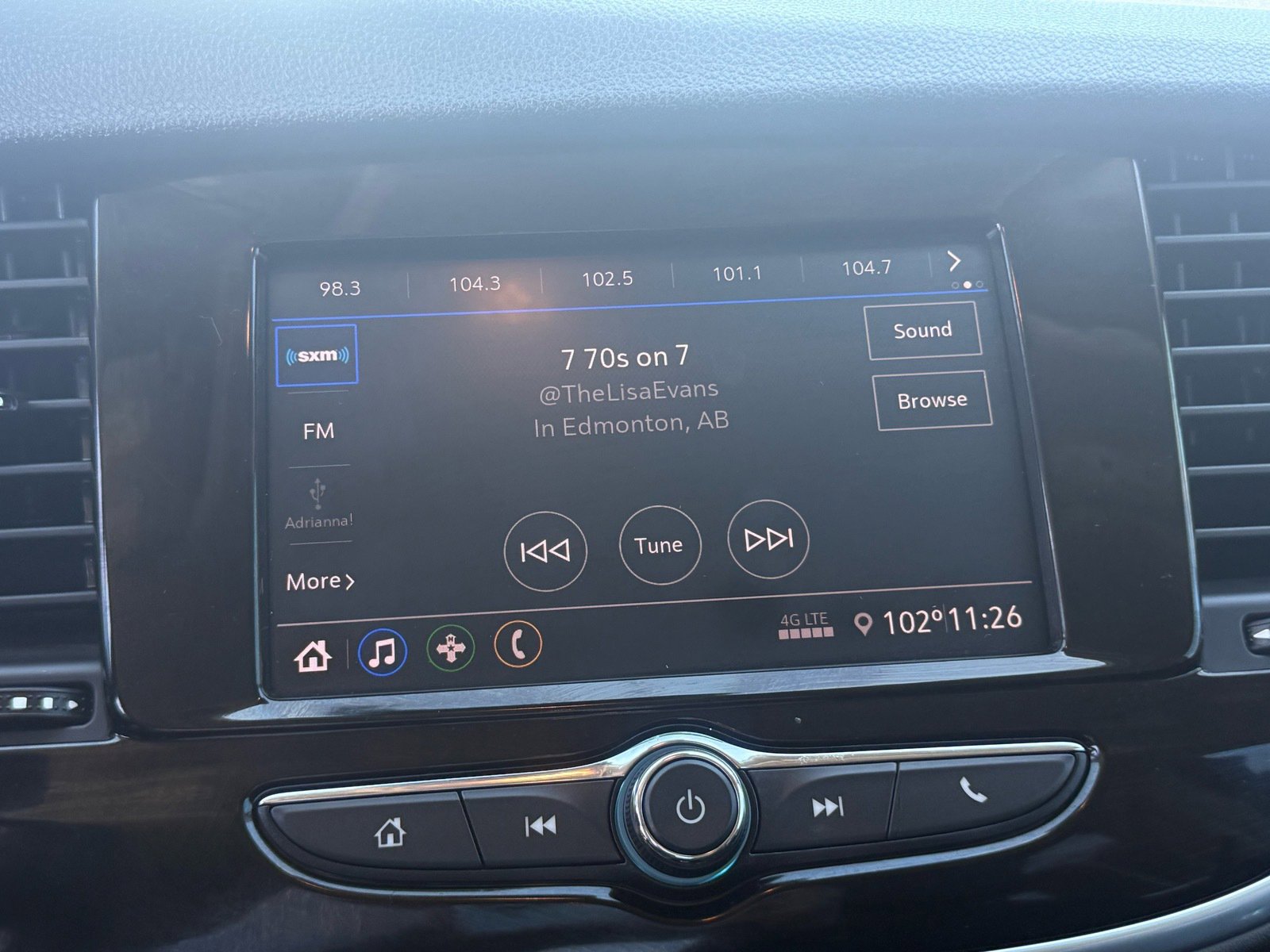 Used 2022 Buick Encore Preferred w/ Safety Package image 22