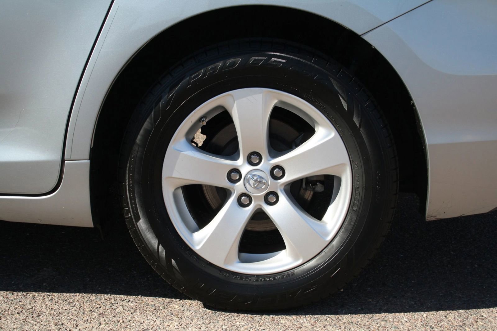 Used 2014 Toyota Sienna LE FWD image 29