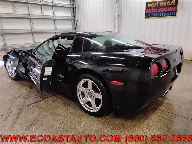 Used 1998 Chevrolet Corvette Coupe w/ Roof Pkg RWD image 3