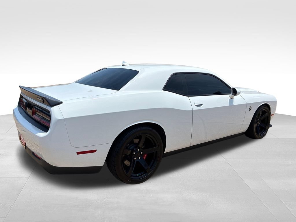 Used 2019 Dodge Challenger SRT Hellcat RWD image 5