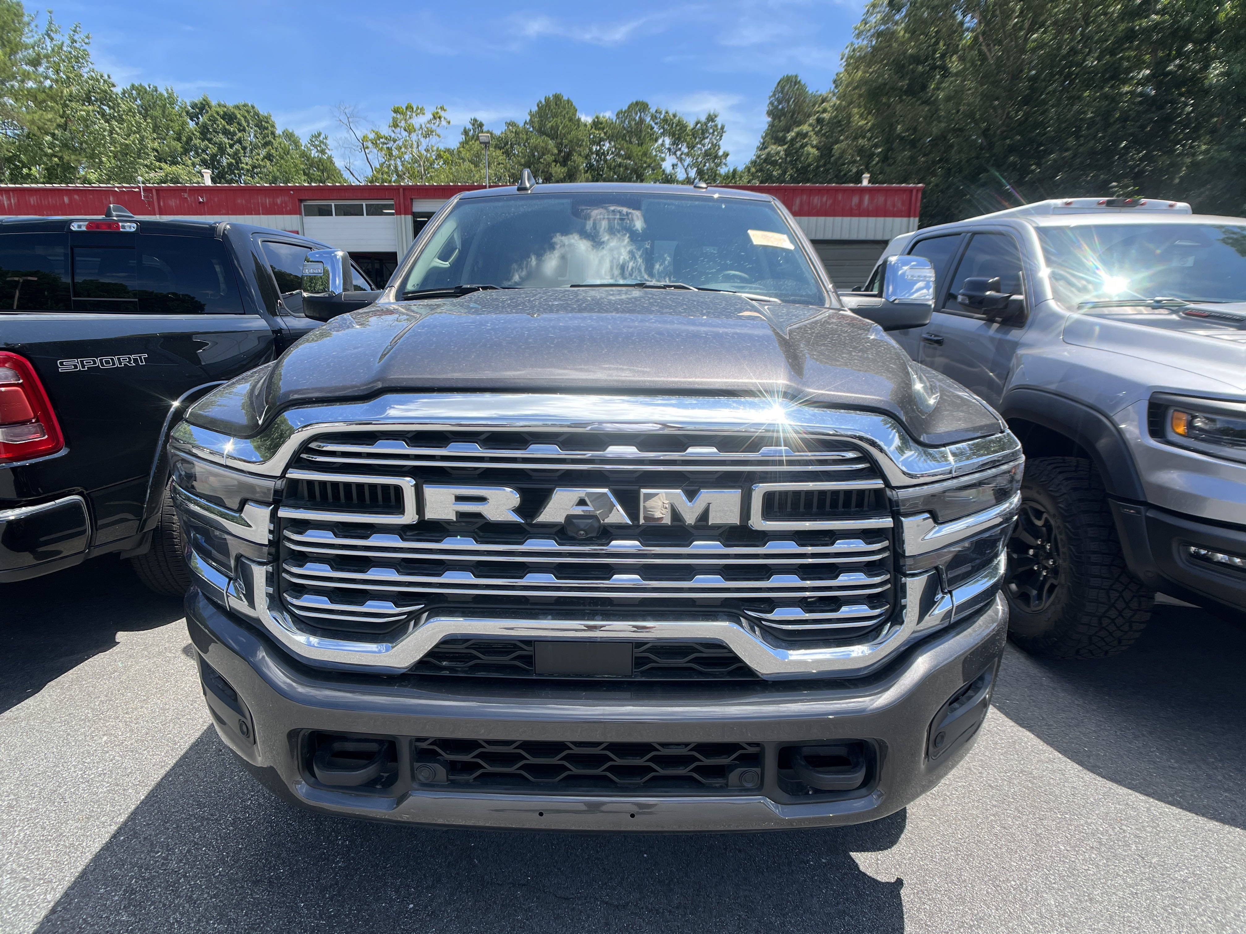 Used 2025 RAM 2500 Limited image 3