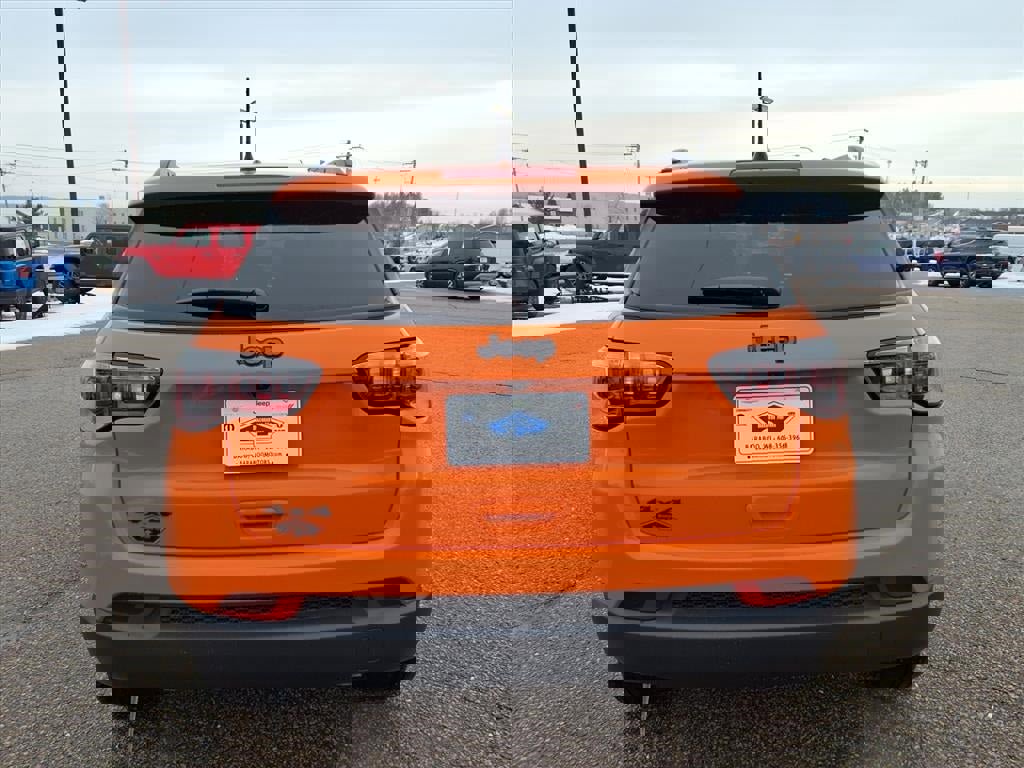 New 2026 Jeep Compass Latitude image 6