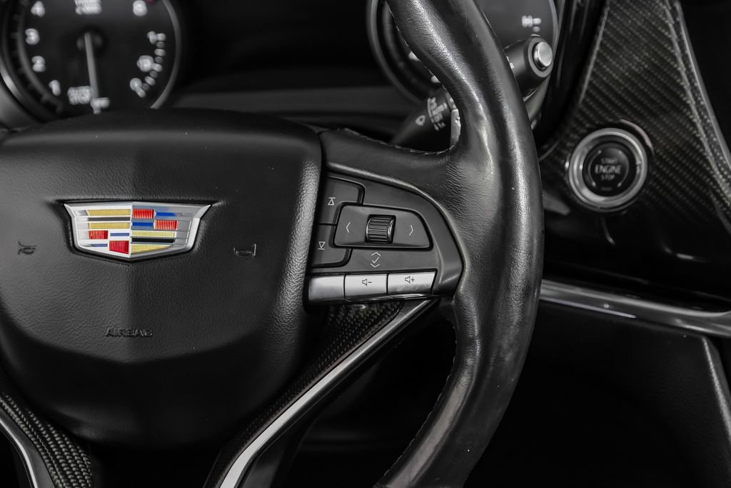 Used 2020 Cadillac XT6 Sport AWD/4WD image 15