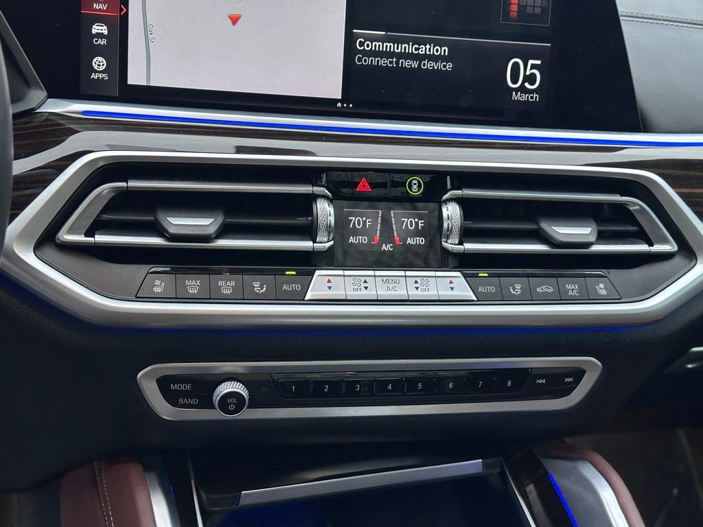 Certified 2023 BMW X6 M50i w/ Executive Package image 18