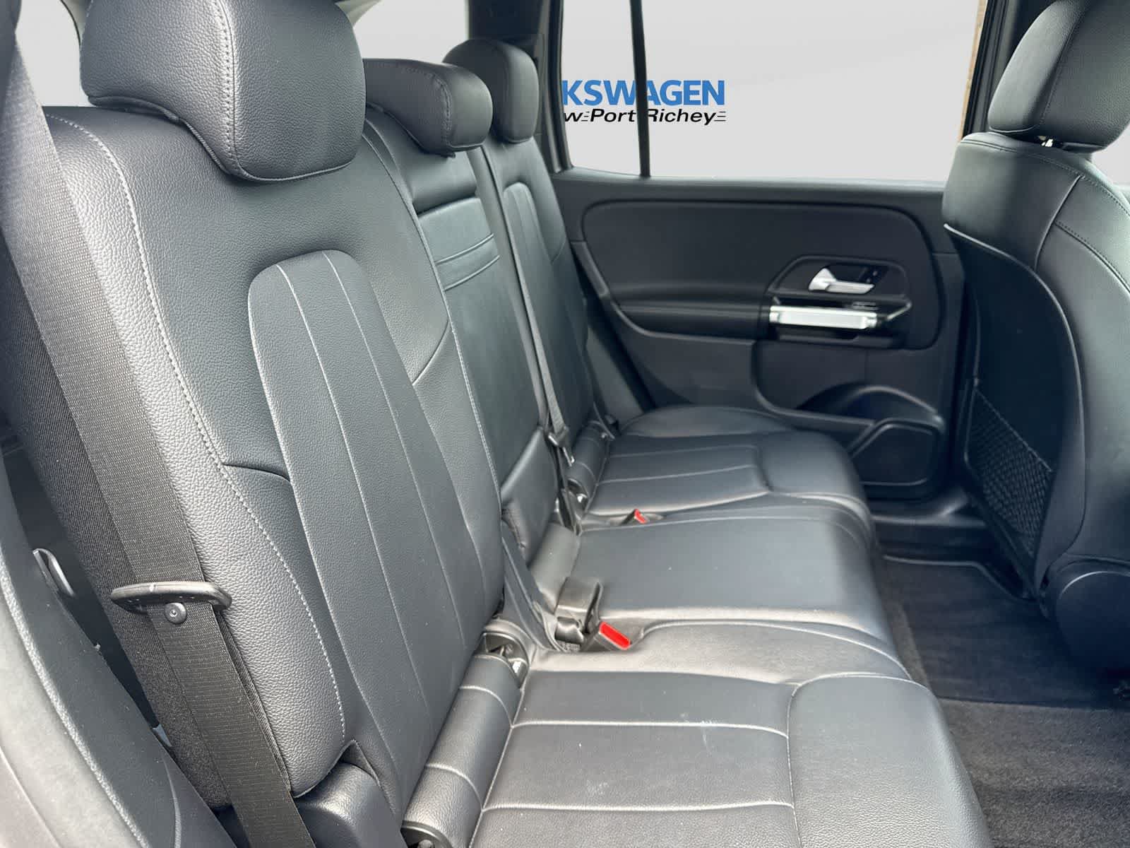 Used 2022 Mercedes-Benz GLB 250 image 24