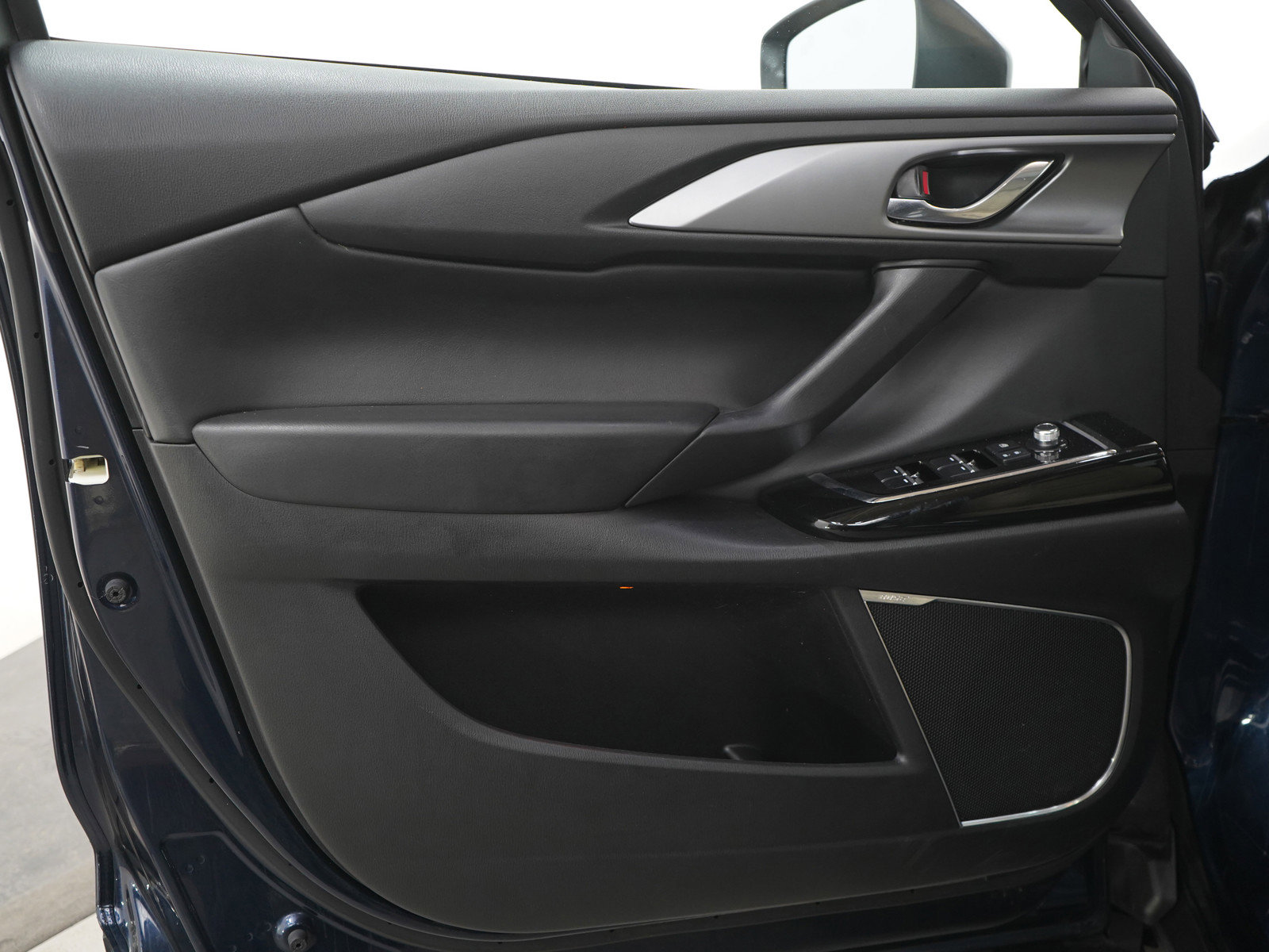 Used 2022 MAZDA CX-9 Touring w/ Touring Premium Package image 21