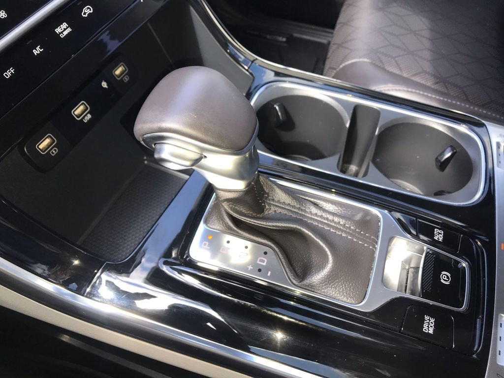 Used 2024 Kia Carnival SX FWD image 20