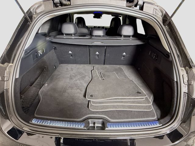Used 2025 Mercedes-Benz GLC 350e 4MATIC image 25