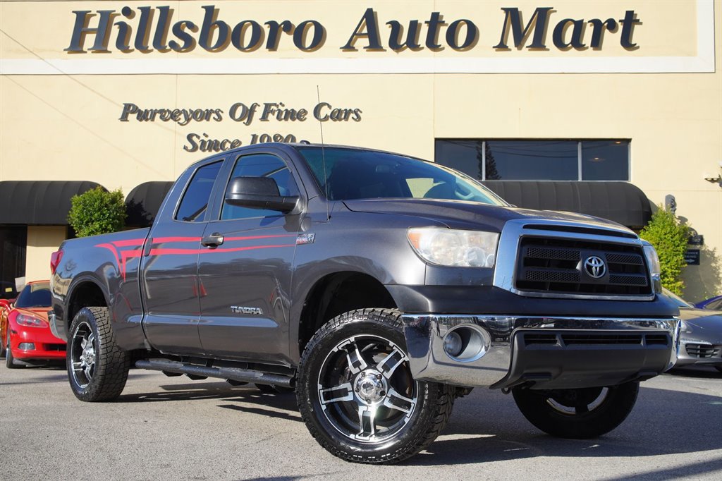 Used 2011 Toyota Tundra 2WD Double Cab w/ SR5 Pkg image 1
