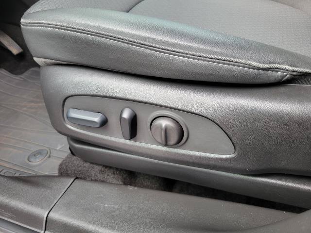 Used 2023 Buick Encore GX Select FWD image 9