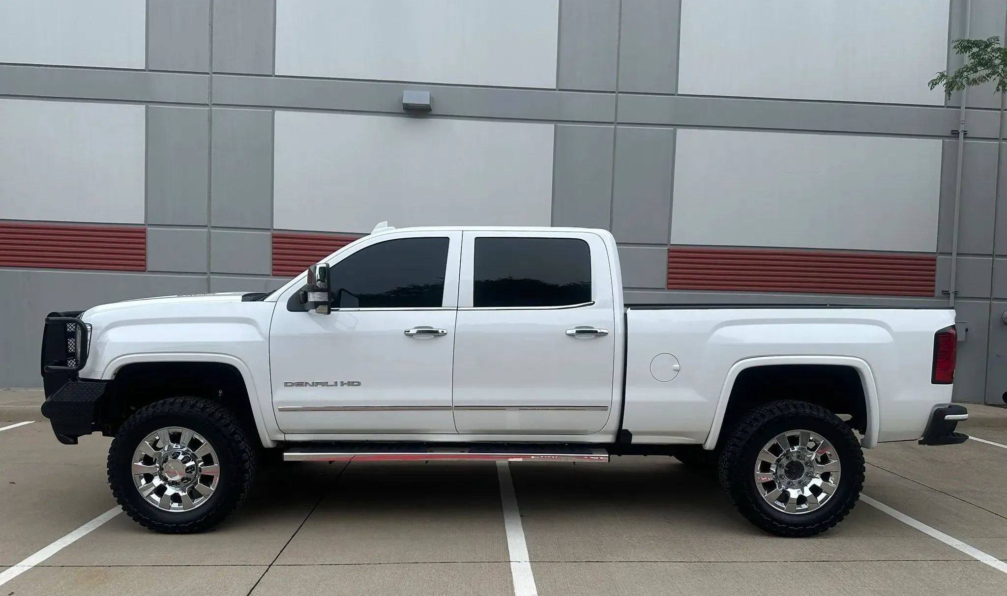 Used 2015 GMC Sierra 2500 Denali w/ Duramax Plus Package
