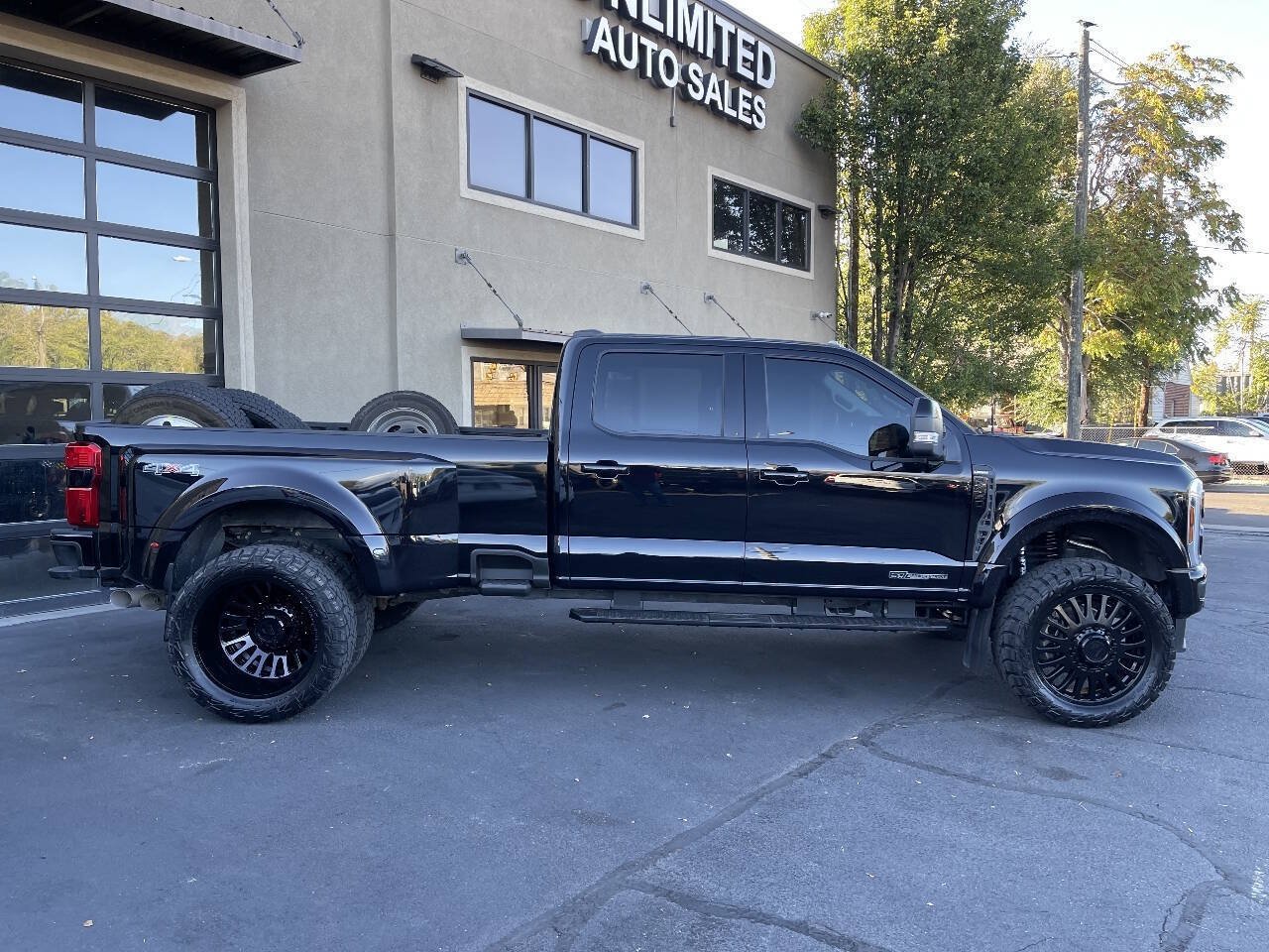 Used 2026 Ford F450 Lariat w/ Lariat Premium Package AWD/4WD image 19